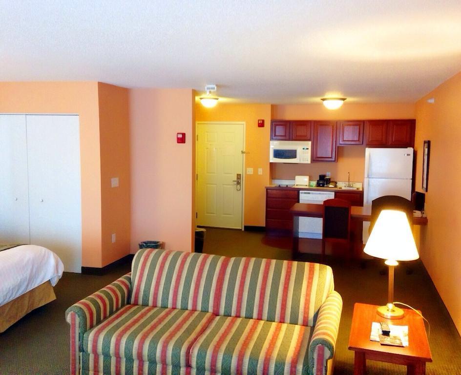 Grandstay Hotel & Suites Downtown Sheboygan Dış mekan fotoğraf
