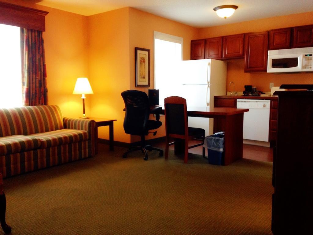 Grandstay Hotel & Suites Downtown Sheboygan Oda fotoğraf