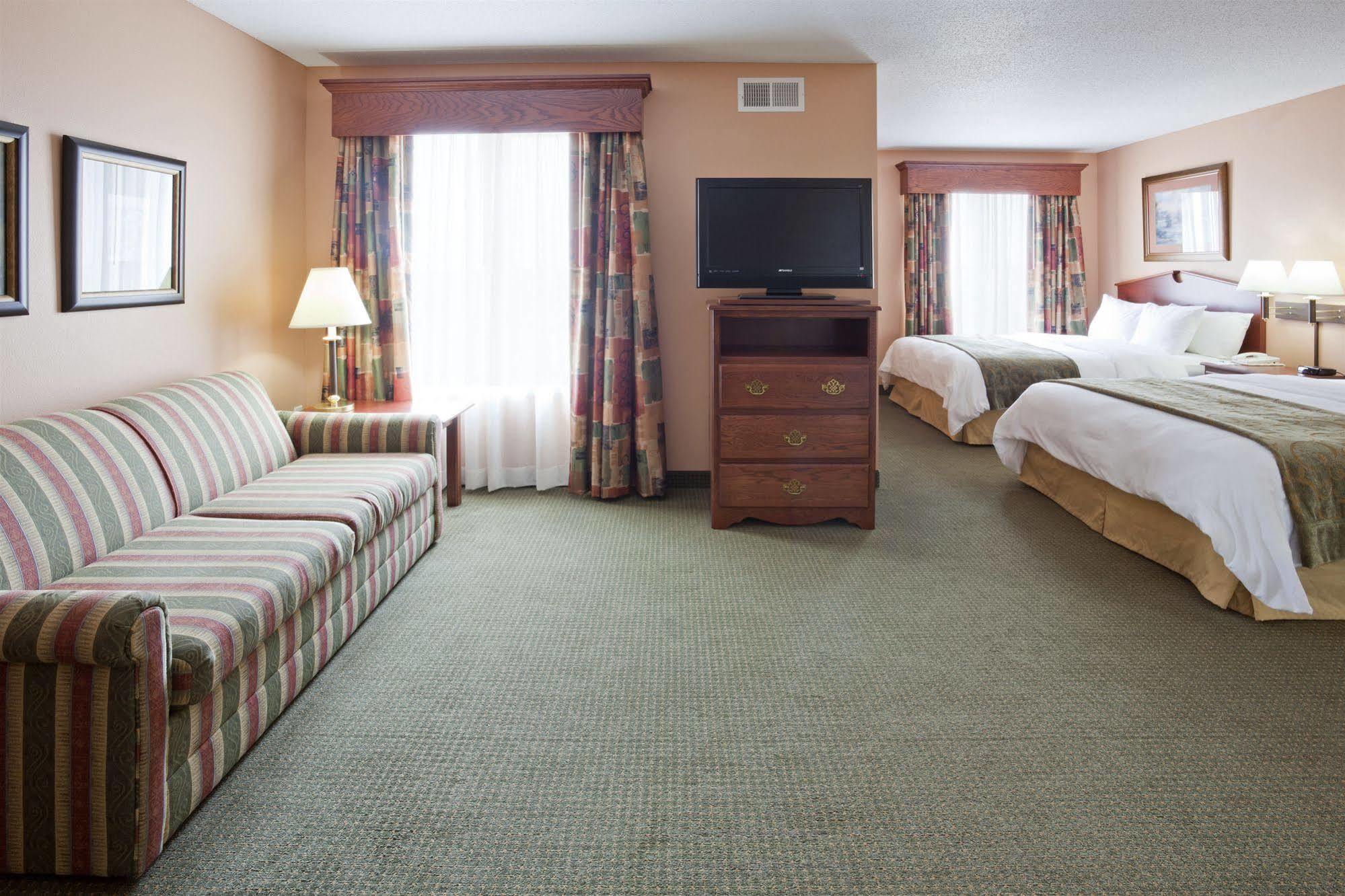 Grandstay Hotel & Suites Downtown Sheboygan Dış mekan fotoğraf